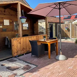 2* Bed & Breakfast Diemerplein